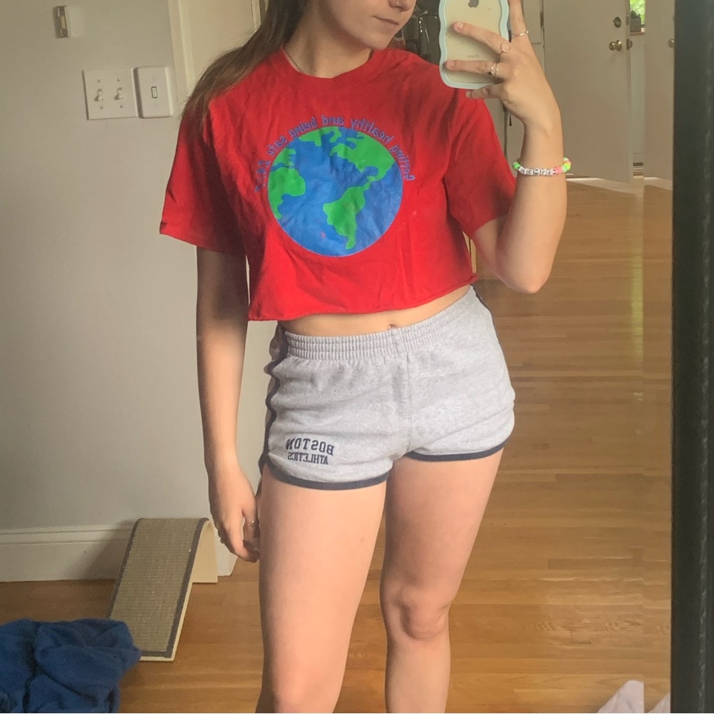 hilarious red cropped tee